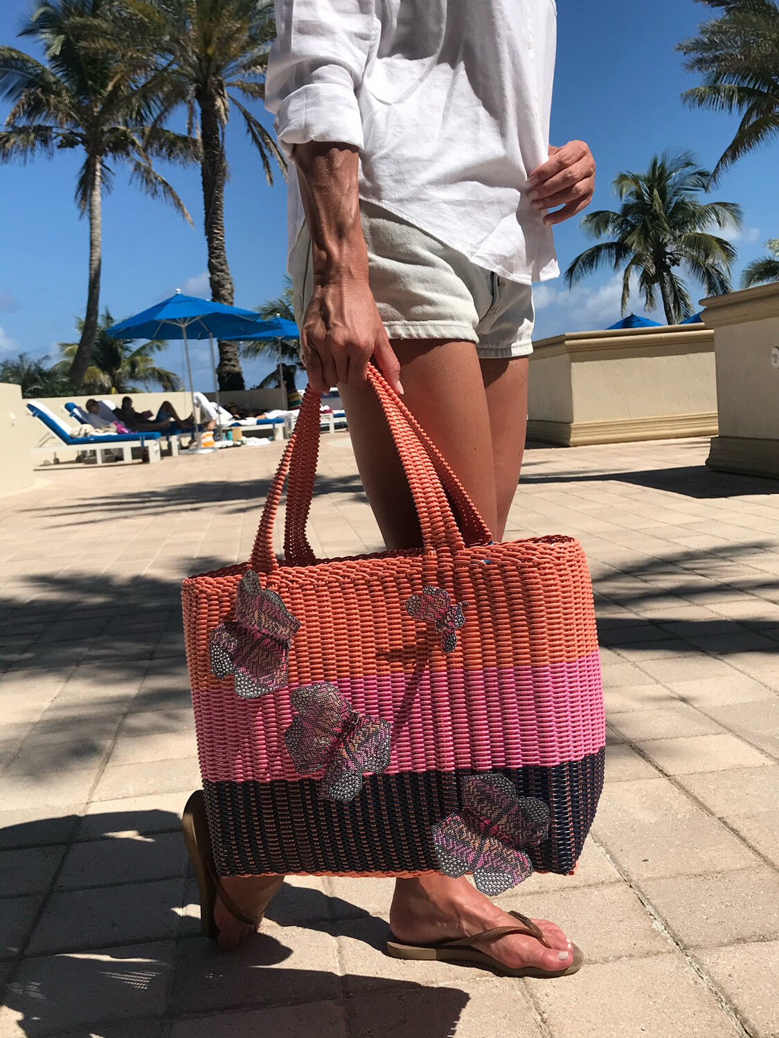 Fly Away Tote