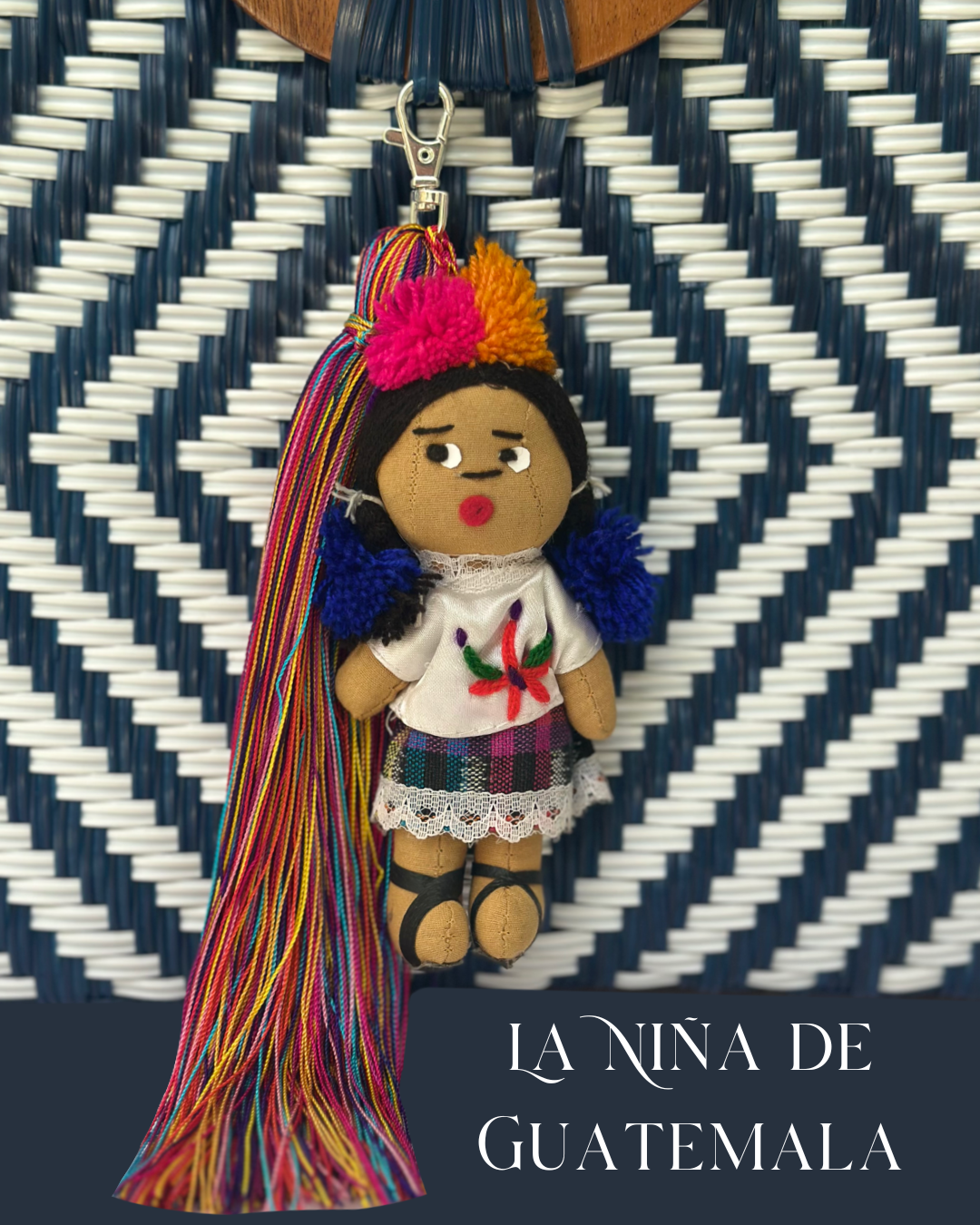 Niña de Guatemala Tassel